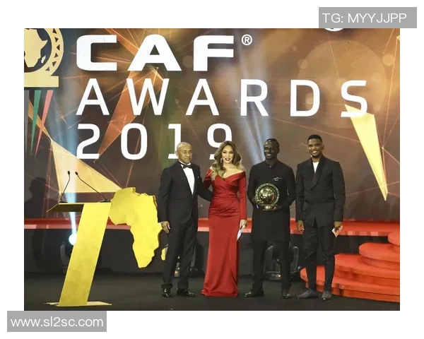 马内：从非洲草原到欧洲绿茵场的传奇旅程与辉煌成就